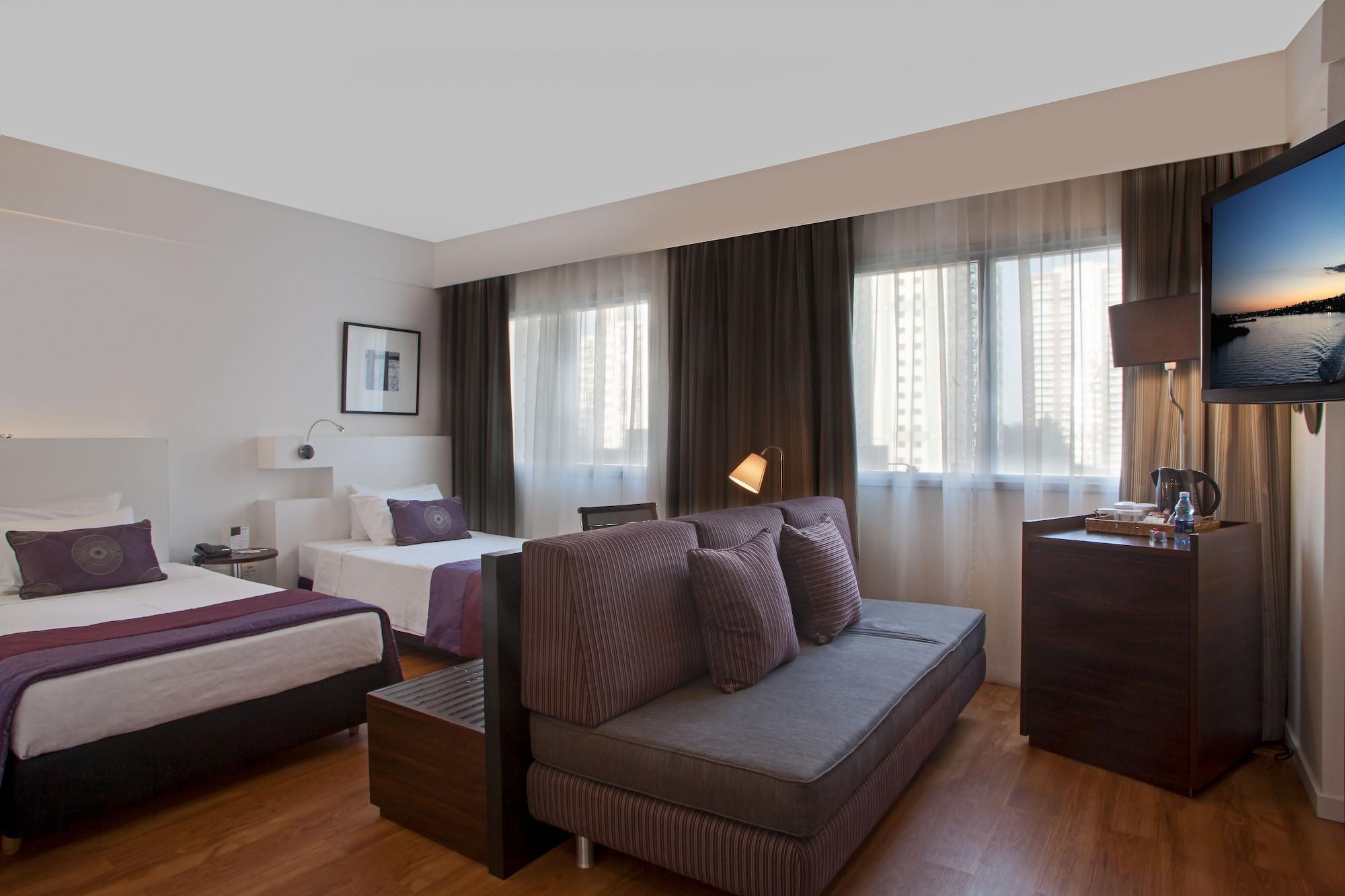 Comfort Suites Alphaville Barueri Exterior photo