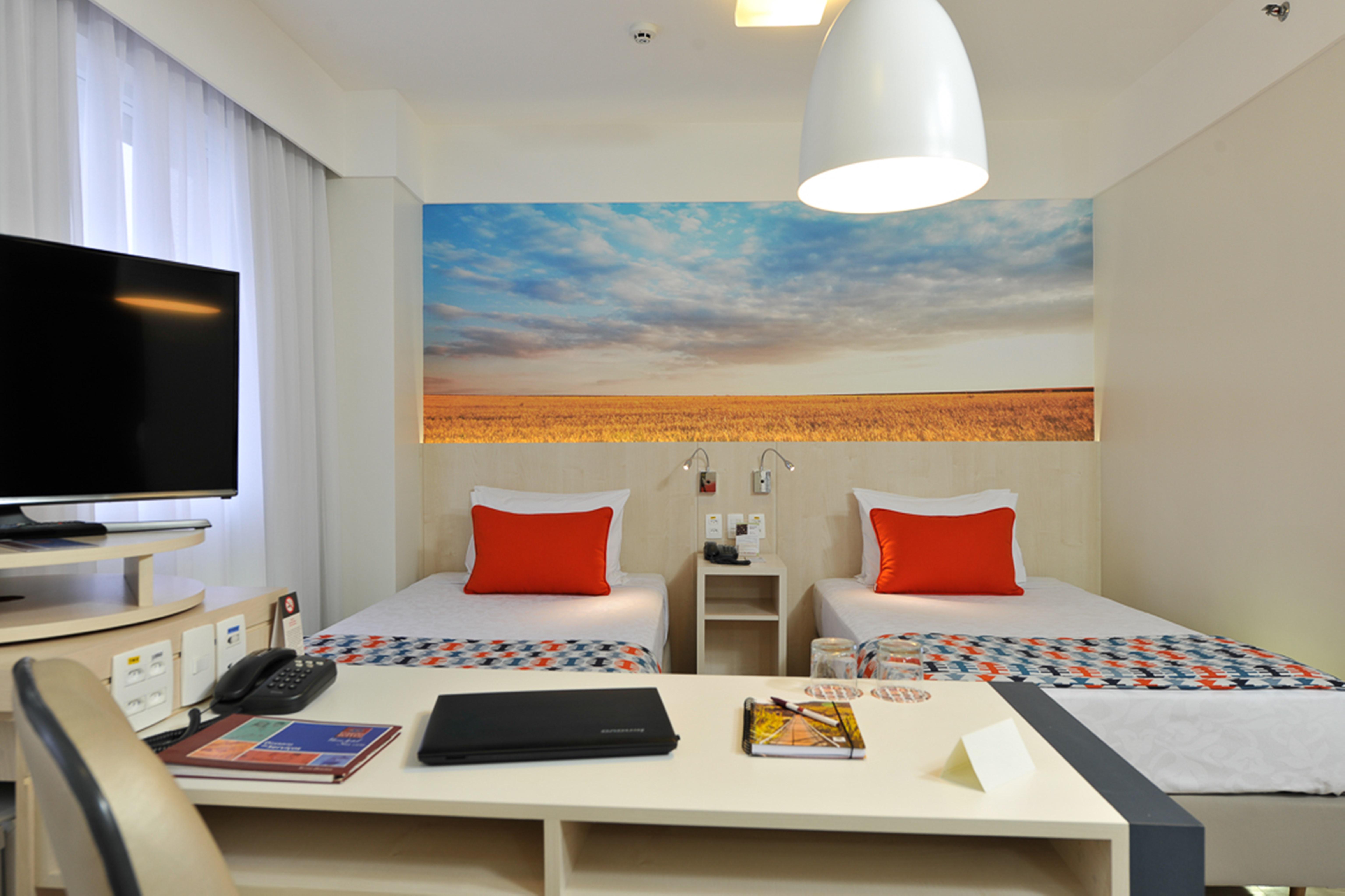 Comfort Suites Alphaville Barueri Exterior photo