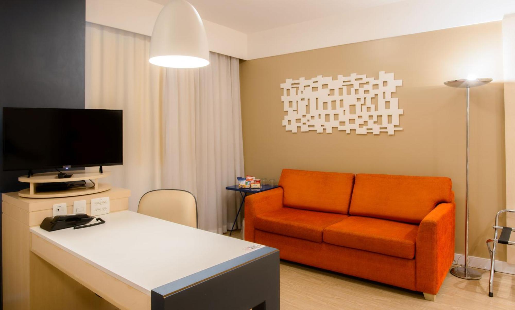 Comfort Suites Alphaville Barueri Exterior photo